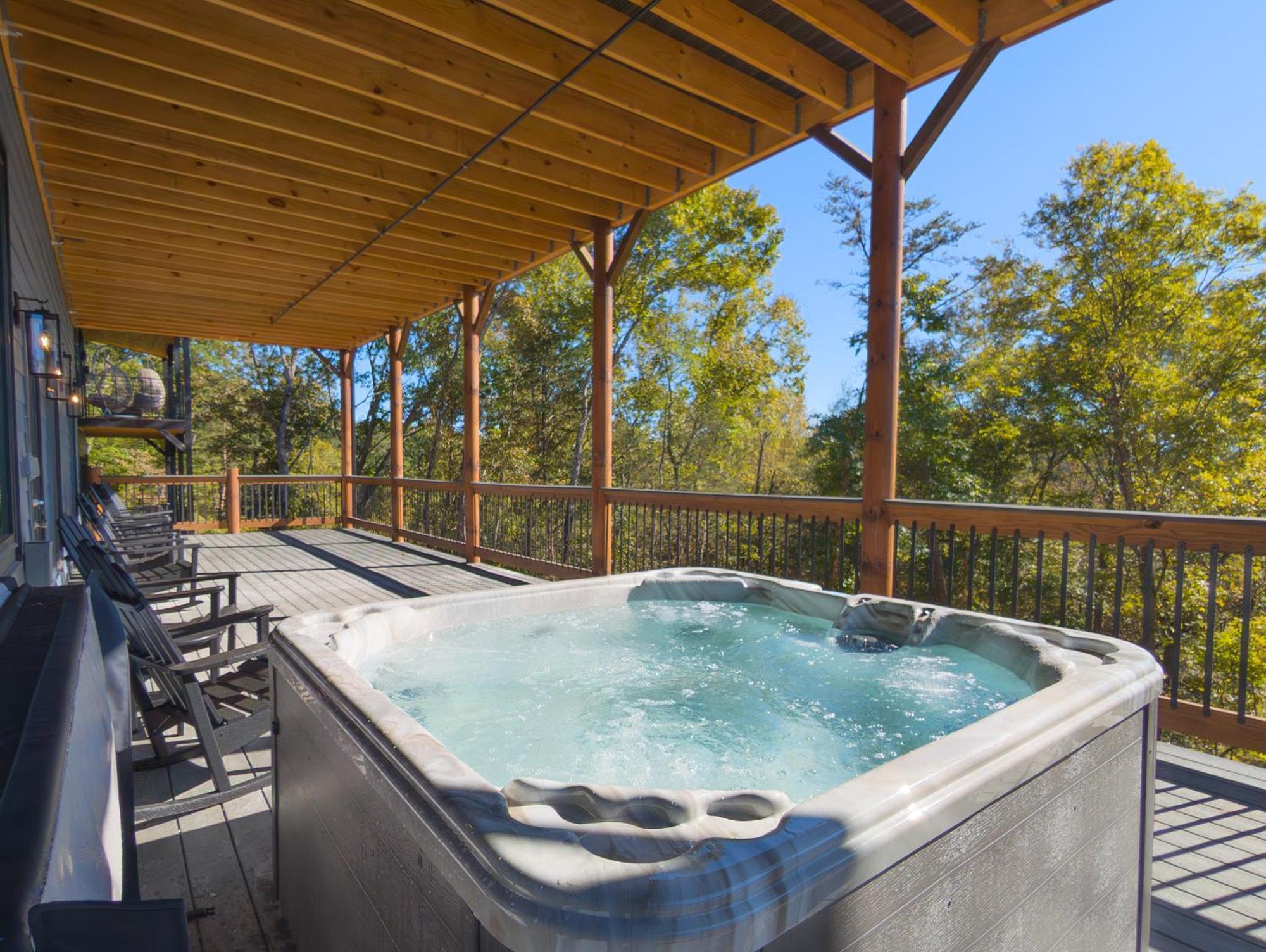 Luxury 12-Bedroom Cabin With Indoor Pool, Hot Tub & Movie Theater, Sleeps 36 Sevierville Buitenkant foto